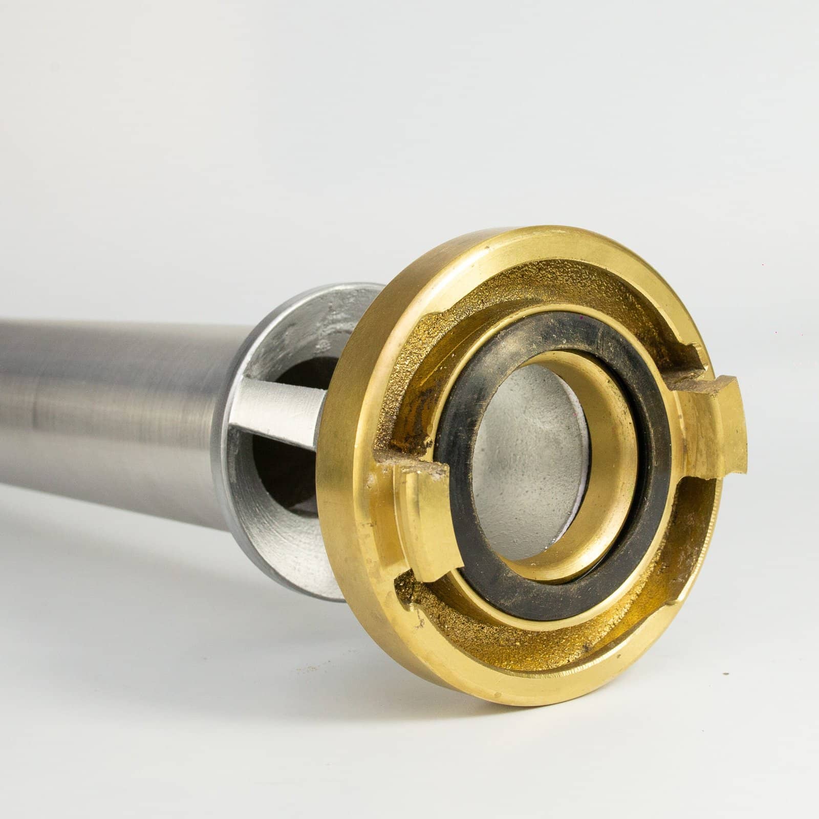 GPM 206 - Lançador de Espuma 1.1/2" Storz com Vazão de 200LPM Tubo em Alumínio